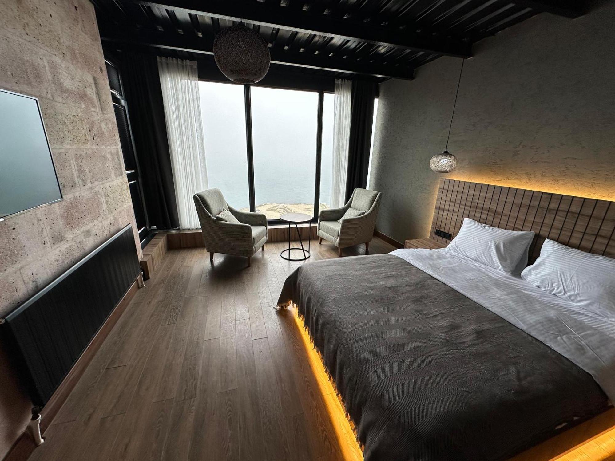 Marina Fener Hotel & Suite Istanbul Exterior photo